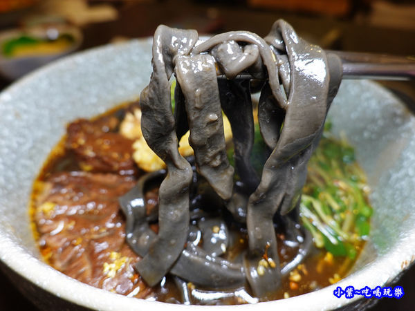 墨魚家常麵-牛脾氣參瑟藝翔食佐宮坊 (2).jpg