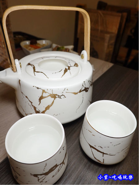 捷運大安站-牛脾氣參瑟藝翔食佐宮坊 (11).jpg