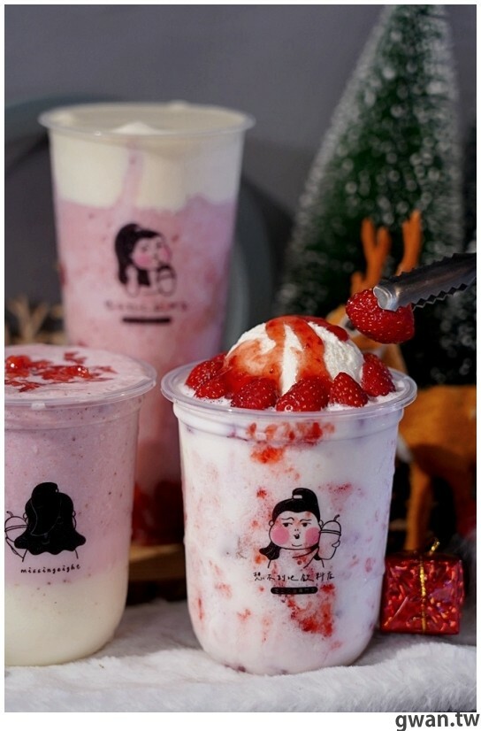 想不到吧芝士草莓沙沙回來啦！三款超人氣草莓飲品，錯過再等一年～
