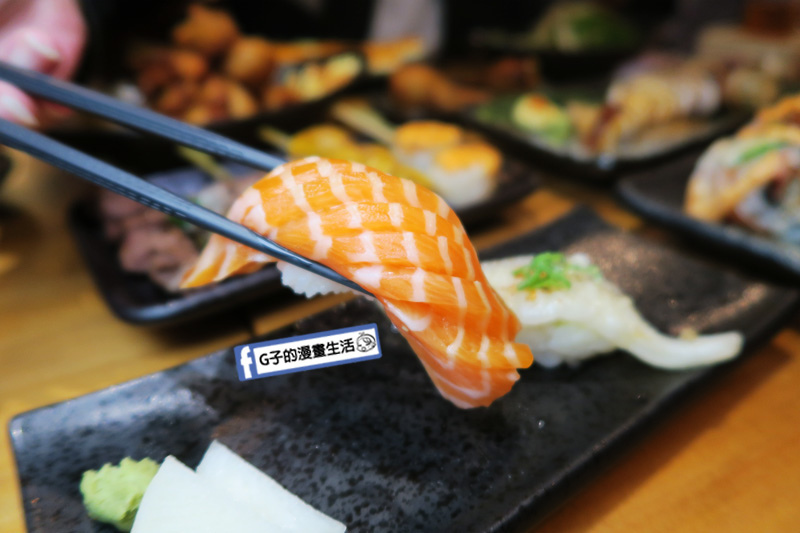 永和弄爹串燒居酒屋.鮭魚肚握壽司.比目魚鰭邊肉握壽司.海膽軍艦