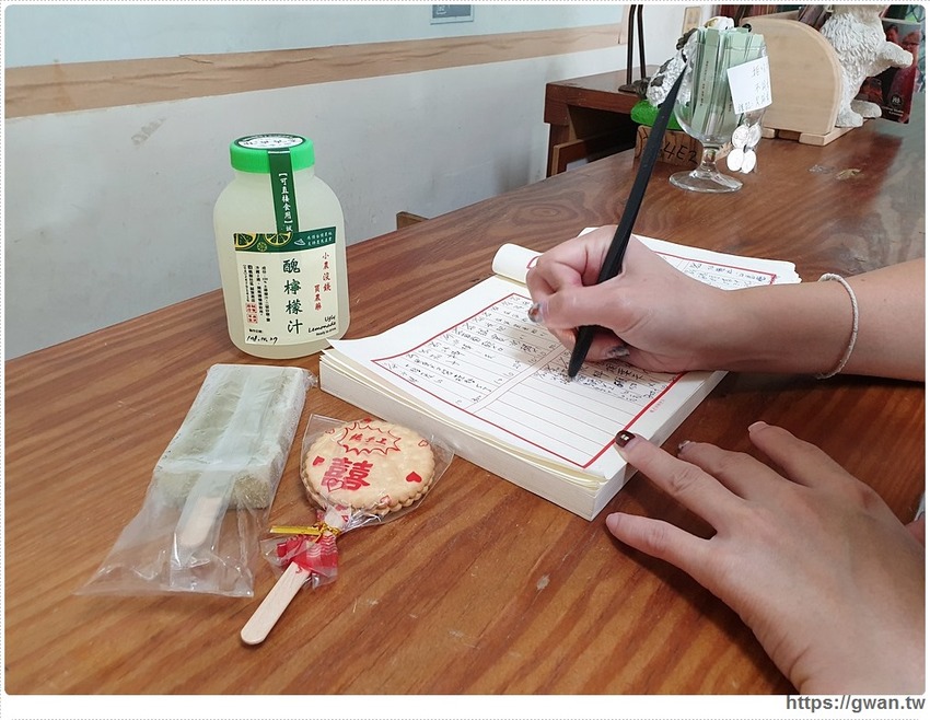 地點超隱密~沒有店員、考驗品德的誠實商店,像小時候的柑仔店復古好拍!