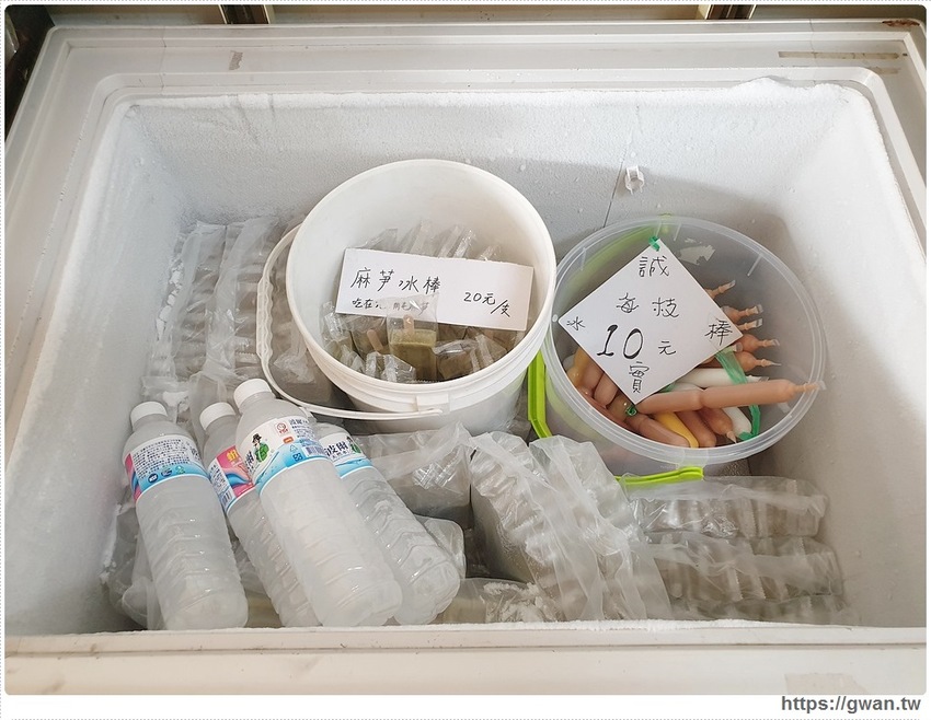 地點超隱密~沒有店員、考驗品德的誠實商店,像小時候的柑仔店復古好拍!