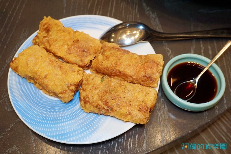 【板橋站】新板希爾頓青雅中餐廳-品鵝宴，招牌嫣紅鵝超香甜、經典盆菜道道精緻美味