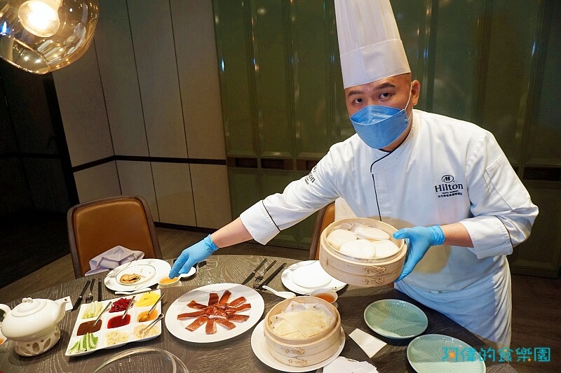 【板橋站】新板希爾頓青雅中餐廳-品鵝宴，招牌嫣紅鵝超香甜、經典盆菜道道精緻美味