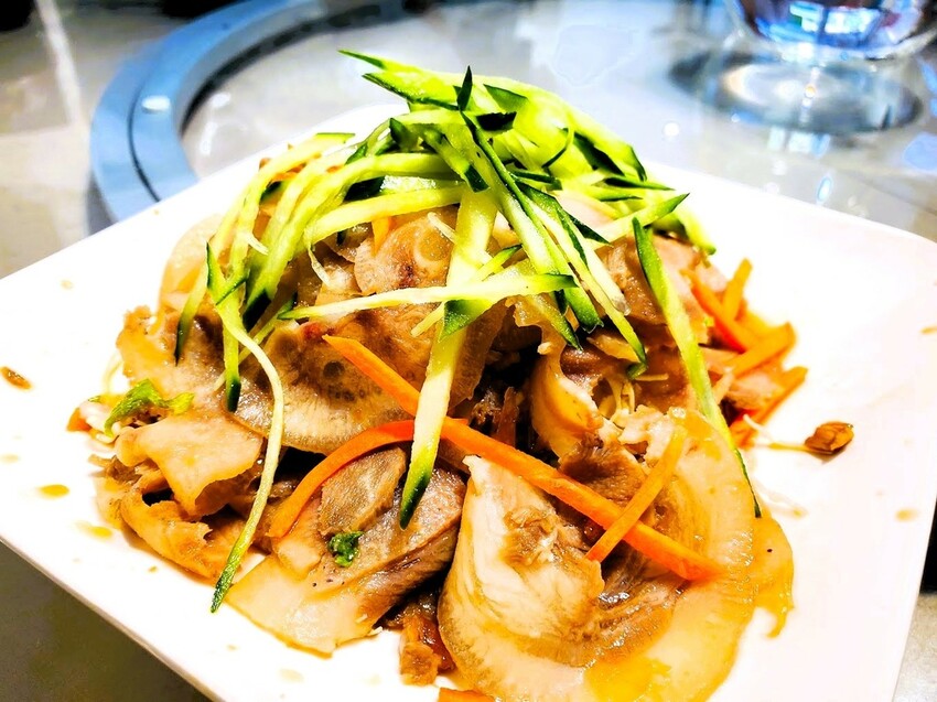 [台北泰式]內湖區港墘站「泰鄉食坊」超大塊又厚實的滿滿蝦月亮