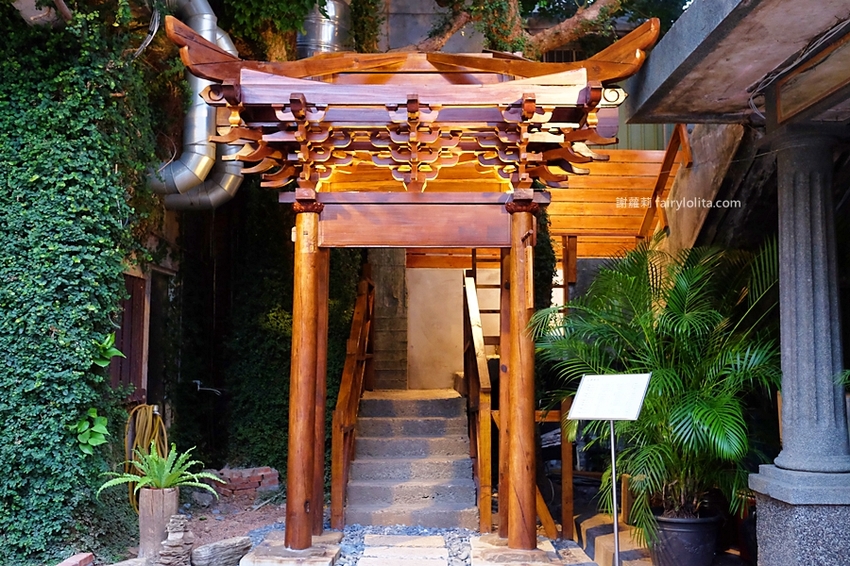 中壢新開幕!白天吃不到、晚上才營業,號稱「最高顏值」燒肉餐廳,竟然躲在超美玻璃屋內! @蹦啾♥謝蘿莉 La vie heureuse