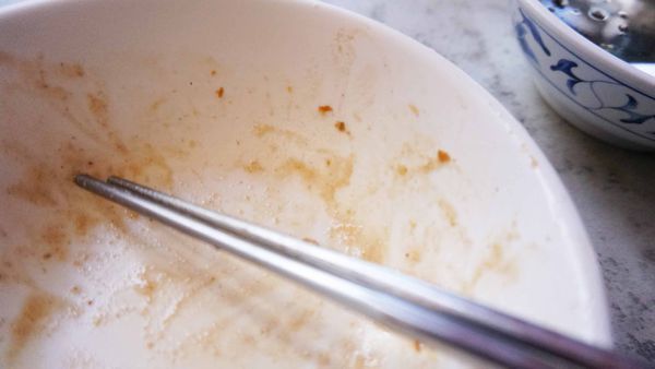 【台北美食】米粉湯-沒有店名沒有招牌的正統路邊攤美食小吃店