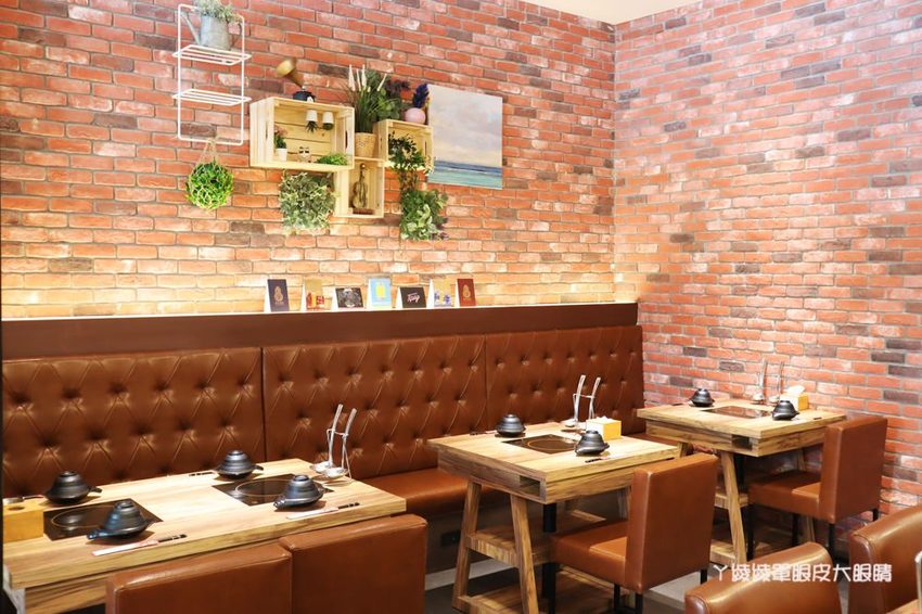 新竹巨城附近美食火鍋推薦香聚鍋物!一喝就上癮的火鍋湯頭,激推台灣優酪豬、手工香菜豬肉滑