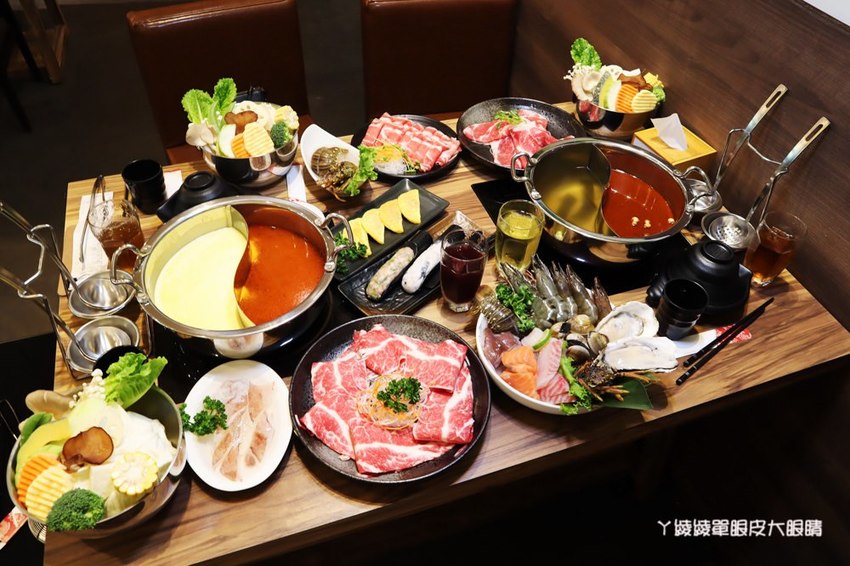 新竹巨城附近美食火鍋推薦香聚鍋物!一喝就上癮的火鍋湯頭,激推台灣優酪豬、手工香菜豬肉滑