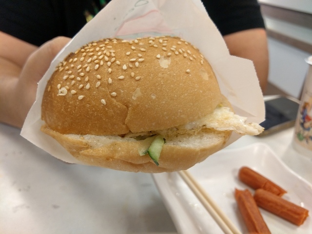 禾味軒 早餐店 ︱蘆洲銅板美食 價格經濟實惠 ︱深受附近上班族、學生旅群喜愛