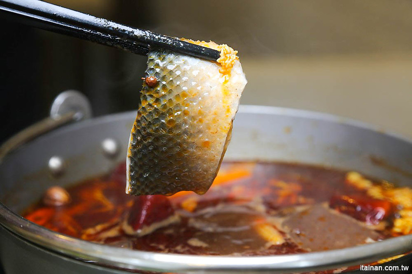 台南火鍋｜森鑶鍋物~南科聚餐新選擇!很超值的超彭湃火鍋!高CP值、單點共鍋、套餐個人鍋都可以! - 台南好Food遊