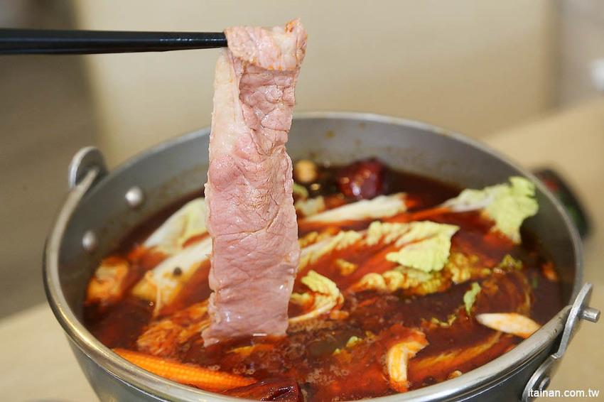 台南火鍋｜森鑶鍋物~南科聚餐新選擇!很超值的超彭湃火鍋!高CP值、單點共鍋、套餐個人鍋都可以! - 台南好Food遊