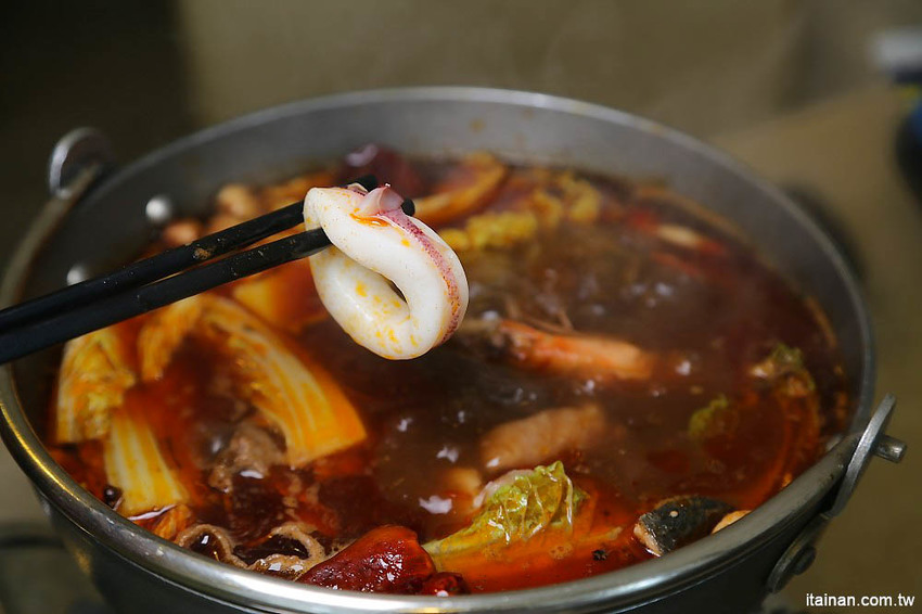 台南火鍋｜森鑶鍋物~南科聚餐新選擇!很超值的超彭湃火鍋!高CP值、單點共鍋、套餐個人鍋都可以! - 台南好Food遊