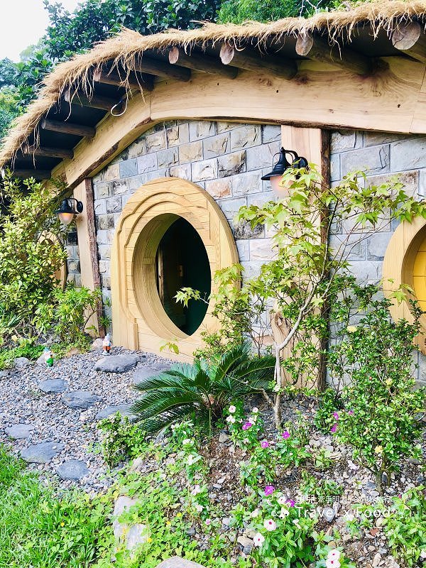 浮誇粉嫩版～兔子迷宮礁溪浴場｜午茶喔伊係，網美集散地，拍好拍滿真有趣 @魚兒 x 牽手明太子的「視」界旅行