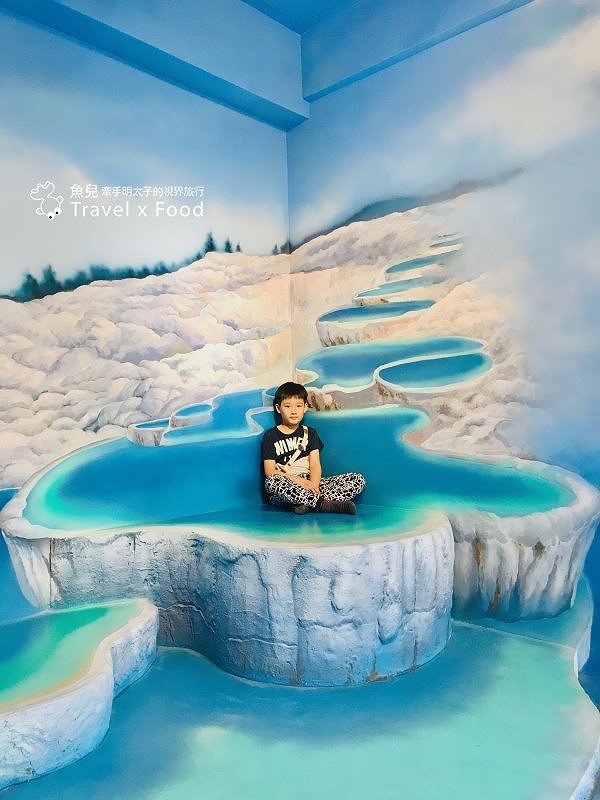 浮誇粉嫩版～兔子迷宮礁溪浴場｜午茶喔伊係，網美集散地，拍好拍滿真有趣 @魚兒 x 牽手明太子的「視」界旅行