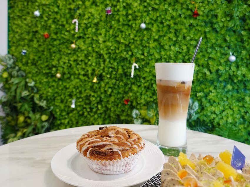 台南中西區—Bye Bye Blues Taiwan|蛋糕的甜足以撫平一週七天的憂鬱|林百貨、蝸牛巷、台南美術館、孔廟