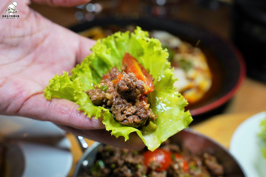 南部首間 時時香RICE BAR,新潮創意中式料理、聚餐推薦|高雄夢時代店 - 跟著尼力吃喝玩樂&親子生活