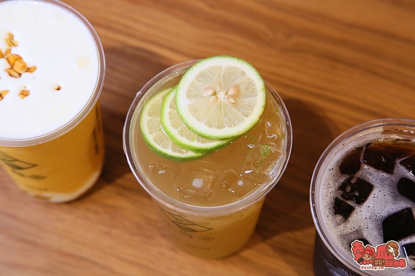 【台南飲料】芒果界的五月天！竟然在這一杯就能一次喝到：小良田·飲品店 - 熱血玩台南。跳躍新世界