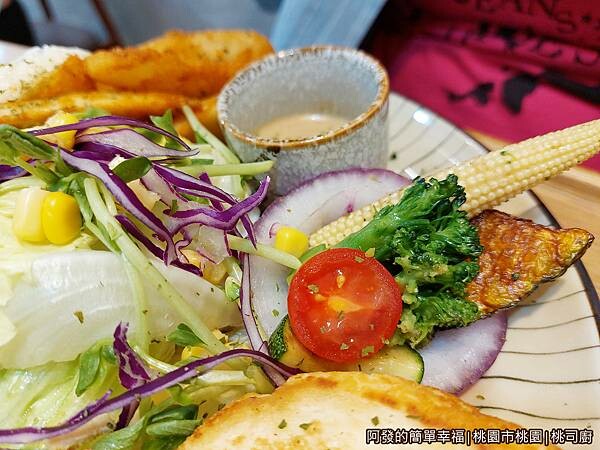 桃司廚13-生菜蔬果.jpg