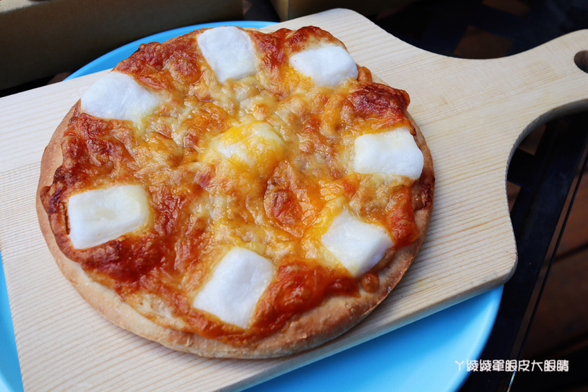 柴米油鹽樸食趣新竹巨城快閃店！米粉也能跟手工披薩結合，必吃福源花生麻糬披薩、鹽酥雞披薩