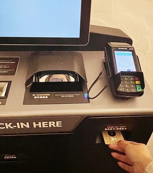 【旅店推薦】台北旅館必推，五鐵共構交通方便，吃喝選項超多，約