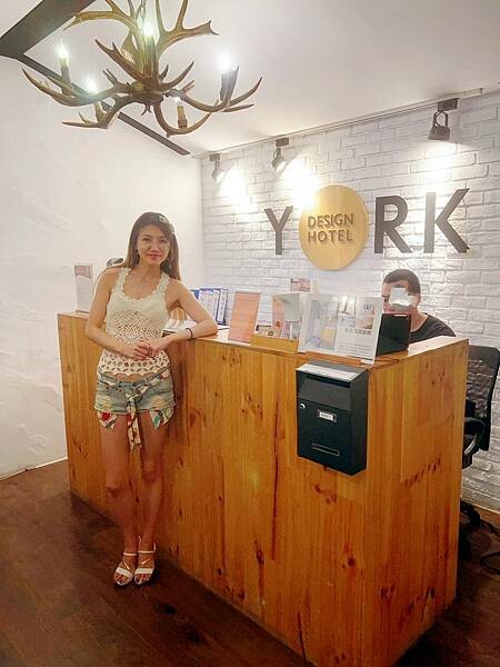 【旅店推薦】台北旅館必推，五鐵共構交通方便，吃喝選項超多，約