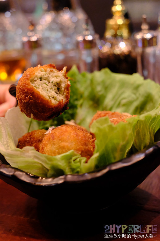 CaptainJoker,台中喝酒推薦,台中好吃酒吧,台中酒吧推薦,喬克船長 @強生與小吠的Hyper人蔘~