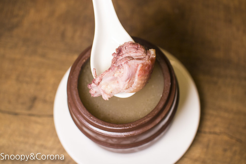 【台北美食】三創美食｜台北港式飲茶｜港點大師～季節限定鮮蒸大閘蟹、川味帶勁小龍蝦粉絲煲