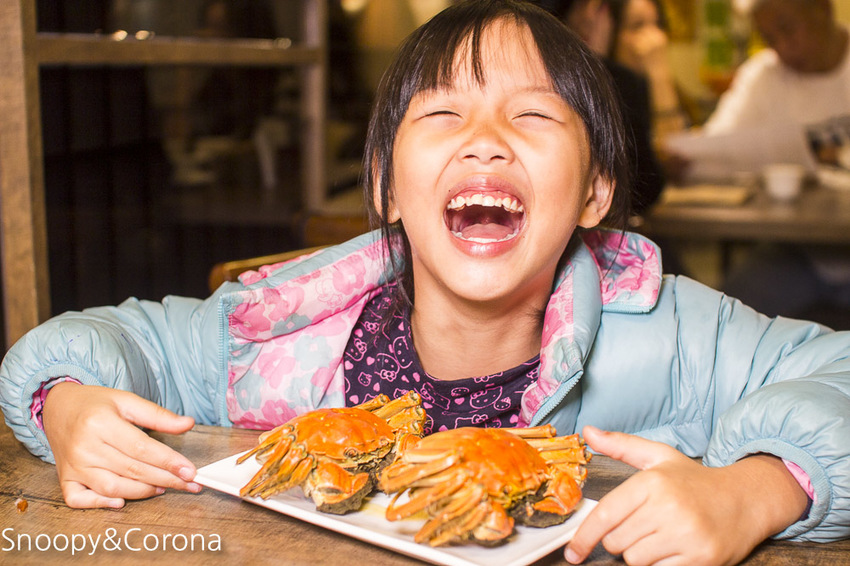【台北美食】三創美食｜台北港式飲茶｜港點大師～季節限定鮮蒸大閘蟹、川味帶勁小龍蝦粉絲煲