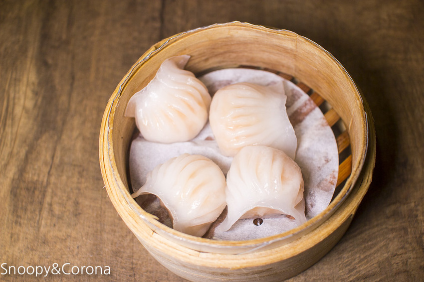 【台北美食】三創美食｜台北港式飲茶｜港點大師～季節限定鮮蒸大閘蟹、川味帶勁小龍蝦粉絲煲