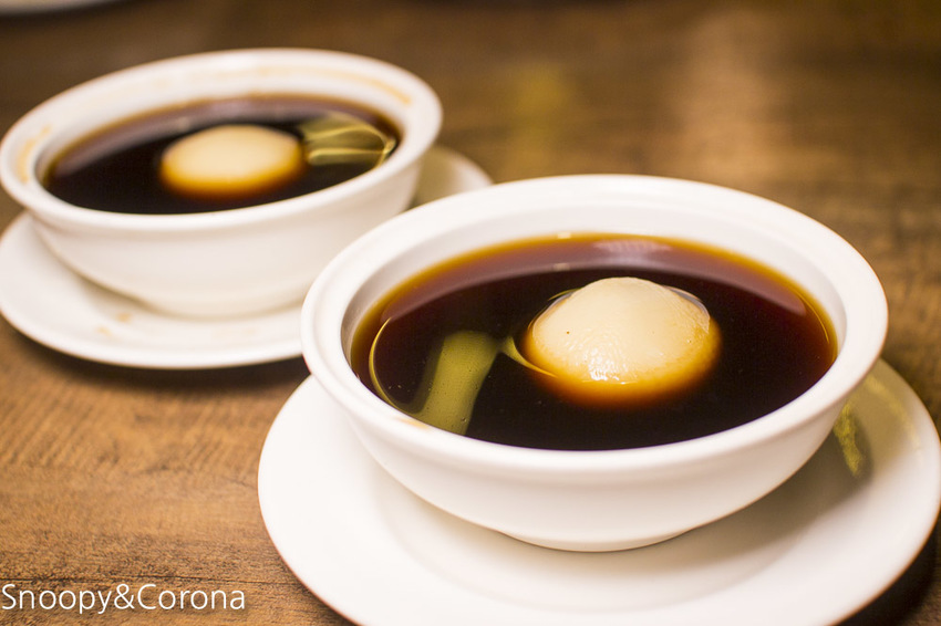 【台北美食】三創美食｜台北港式飲茶｜港點大師～季節限定鮮蒸大閘蟹、川味帶勁小龍蝦粉絲煲