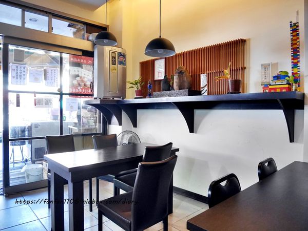 【石碇一日遊】#石碇老街 #必吃陳記養生恬點 #百年石頭屋 #不見天街 #淡蘭古道 #許家麵線 #千島湖 (6).JPG