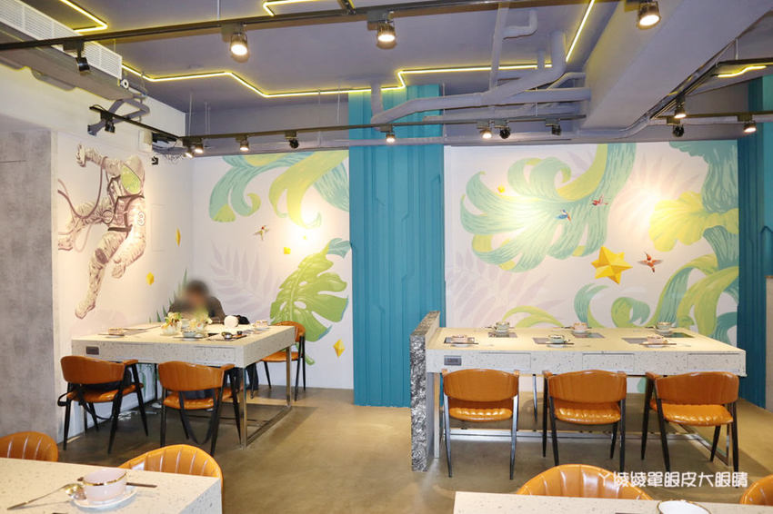 新竹巨城附近平價火鍋推薦鍋工館！單人鍋最便宜只要280元！湯頭免費試喝、貝殼一把抓