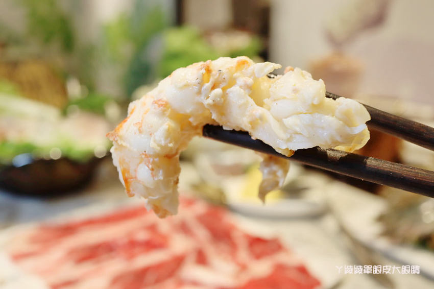 新竹巨城附近平價火鍋推薦鍋工館！單人鍋最便宜只要280元！湯頭免費試喝、貝殼一把抓