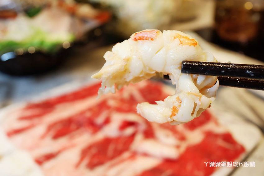 新竹巨城附近平價火鍋推薦鍋工館！單人鍋最便宜只要280元！湯頭免費試喝、貝殼一把抓