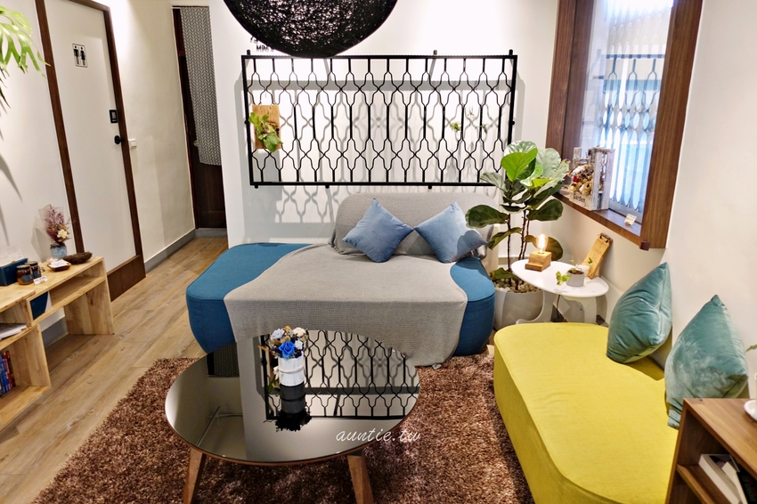 【台中】小煮咖啡 巷弄間小清新咖啡廳 植栽花園 不限時 寵物友善咖啡廳 - 水晶安蹄 不務正業過生活