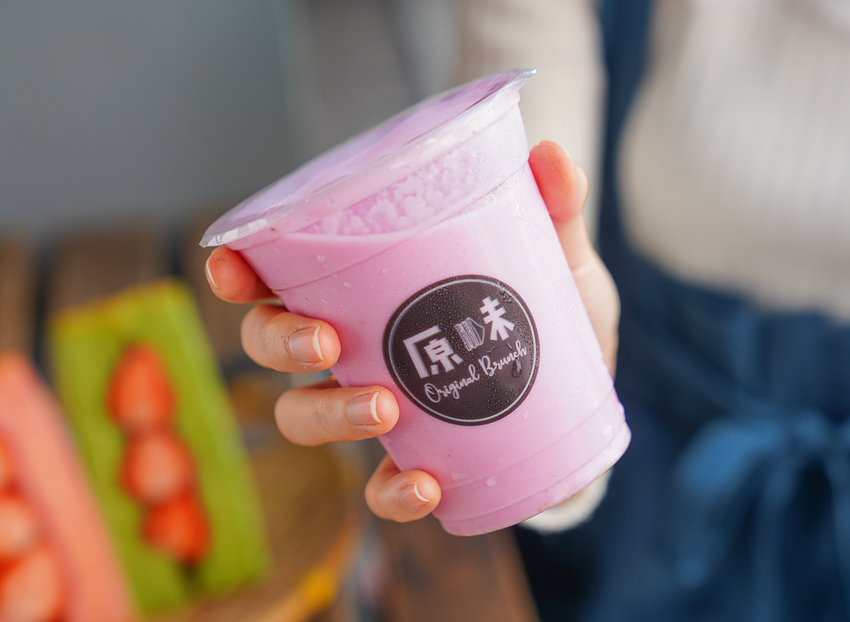 [高雄早餐推薦]原味輕食早餐-最強草莓季輕食!繽紛甜蜜雙色草莓三明治~ @美食好芃友