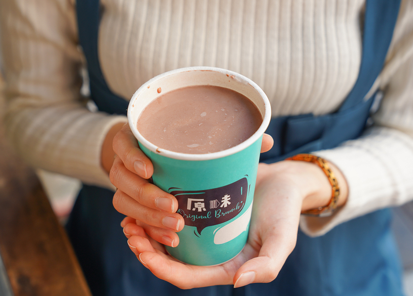 [高雄早餐推薦]原味輕食早餐-最強草莓季輕食!繽紛甜蜜雙色草莓三明治~ @美食好芃友
