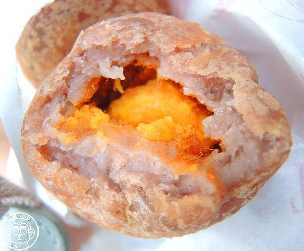 劉芋仔蛋黃芋餅、香酥芋餅/美食窩客 大尾和小仙 提供