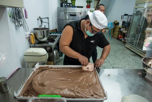 窩客小鬍子 曾在 「伍安心現烤蛋糕」推薦提供