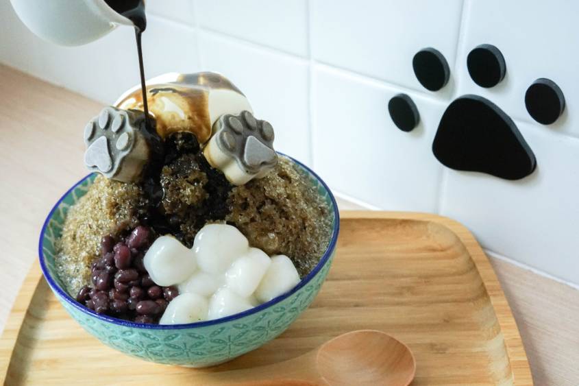 抹柴堂MatchaDou 抹茶x牛乳x自动販売 /部落客 魔王的碗公 提供