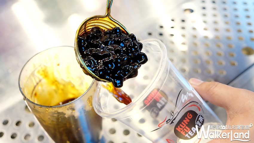 頂呱呱、功夫茶「炸雞、黑糖珍奶」/ WalkerLand窩客島整理提供 未經許可不可轉載 頂呱呱、功夫茶「炸雞、黑糖珍奶」/ WalkerLand窩客島整理提供 未經許可不可轉載