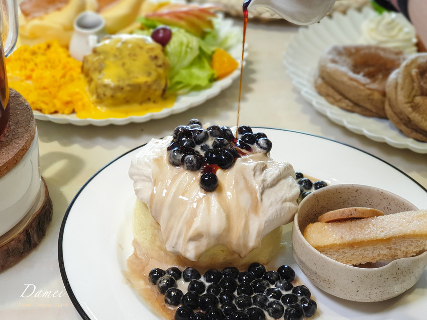 美食窩客 大妹吃太飽 推薦「Kumo雲朵鬆餅」