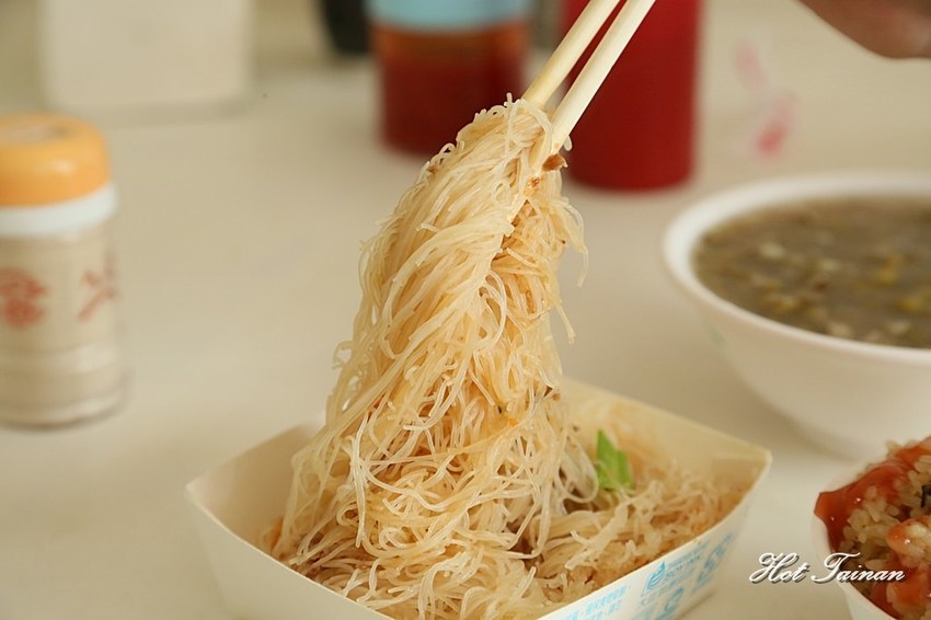 北埔阿婆油飯 /美食窩客 熱血玩台南 提供 未經許可,不得轉載 北埔阿婆油飯 /美食窩客 熱血玩台南 提供 未經許可,不得轉載