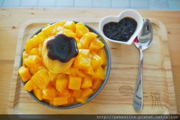 美食窩客 迷你拿鐵小站 推薦的「午涼」