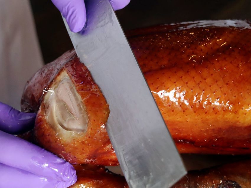 美食窩客 ifunny艾方妮 推薦的「六福客棧金鳳廳」