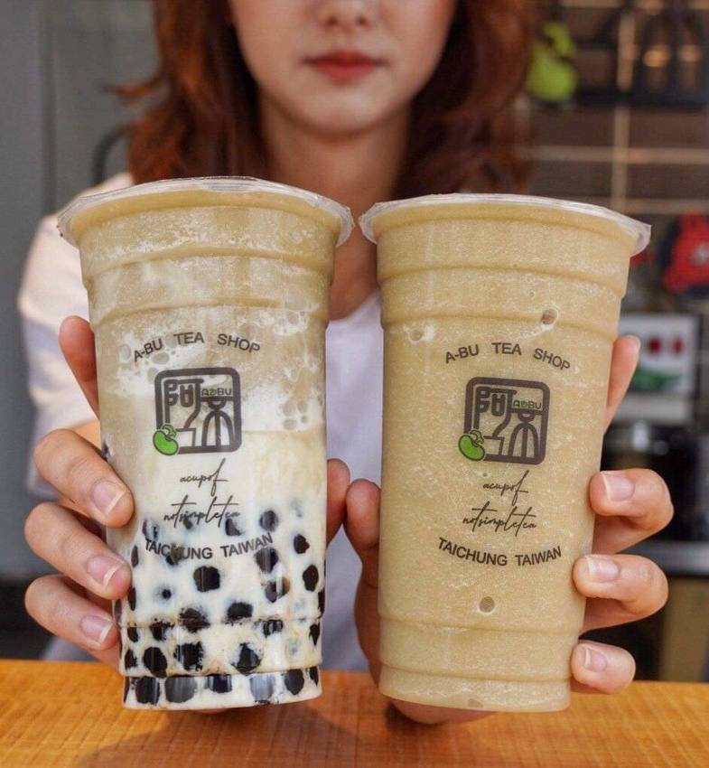 美食窩客 小白只饗ㄔ美食 曾在「阿不綠豆沙專賣A-BU Tea」