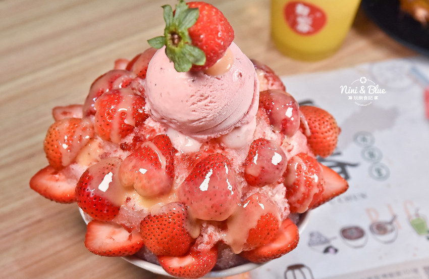 美食窩客 NiNi and Blue玩樂食記 推薦「有春冰菓室」