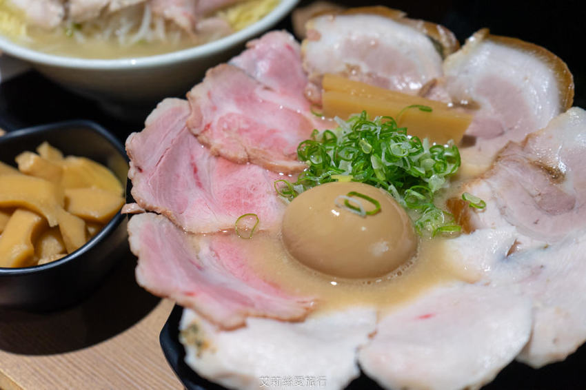 美食窩客 艾莉絲愛旅行 推薦「麵屋三郎