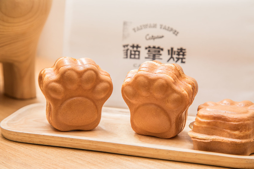 美食窩客 大手牽小手。玩樂趣 推薦「貓掌燒き通化街店」